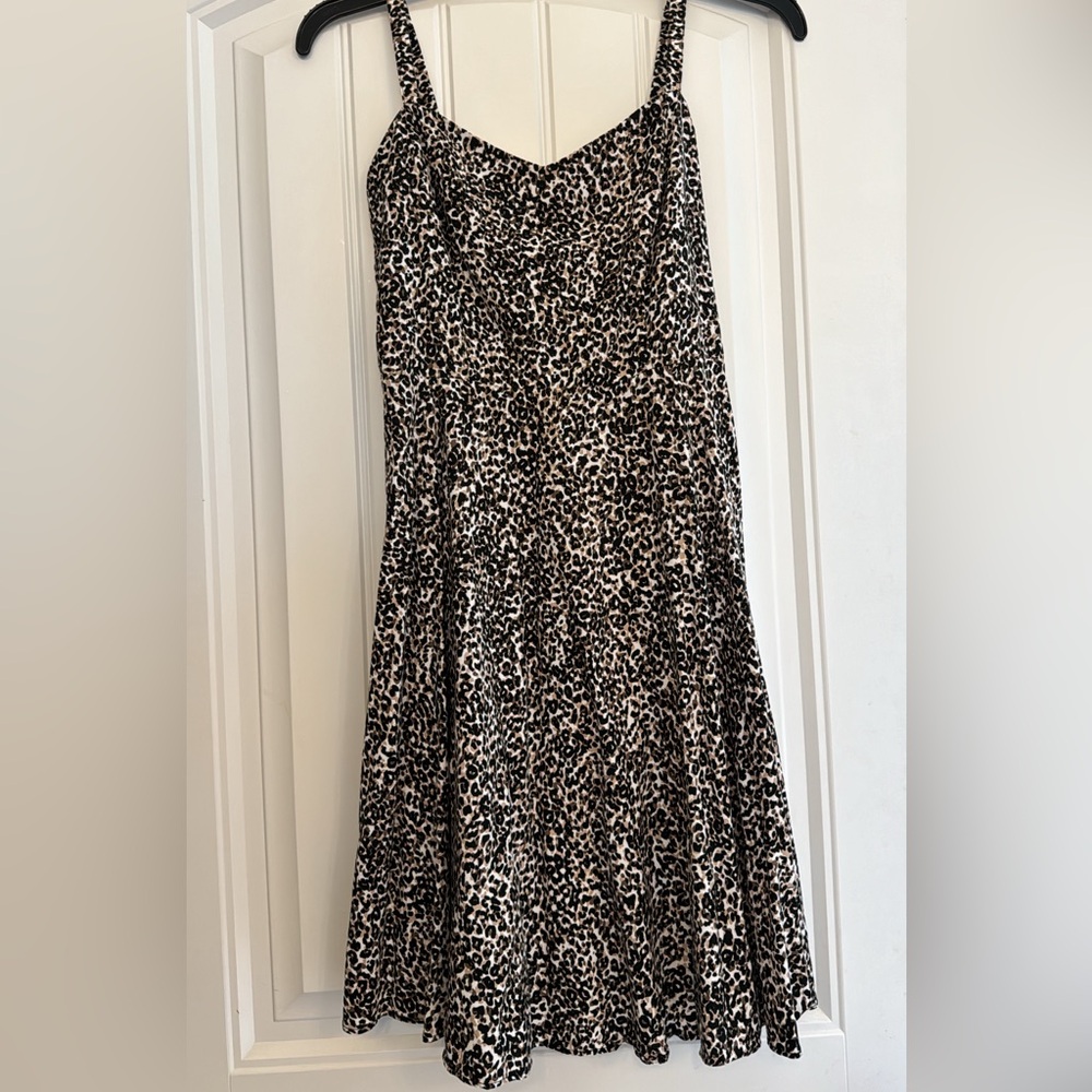 Women's dress